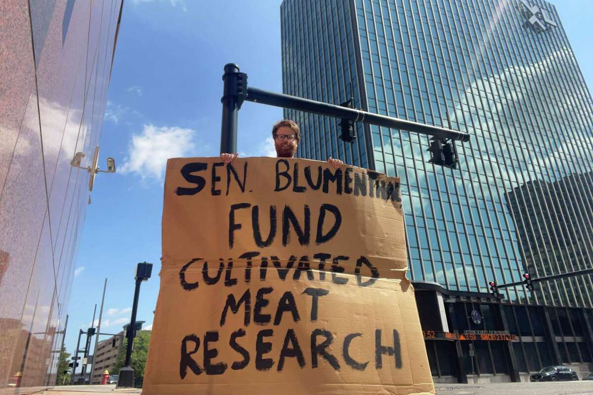 One CT’s man’s quest: Convince elected officials to invest in lab-grown meat