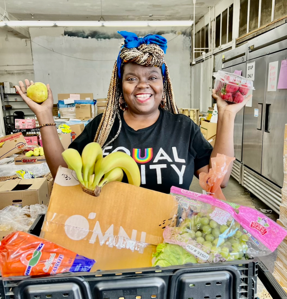 VEGAN FOOD BANK OPENS IN LOS ANGELES TO TACKLE FOOD INSECURITY