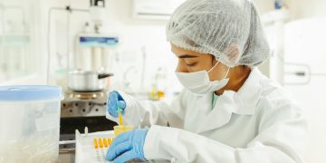 As a sustainable solution, UPSIDE Foods promotes lab-grown meat